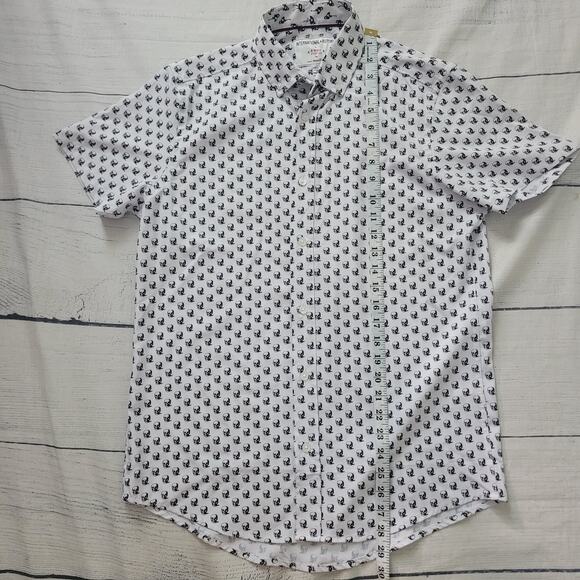 International Report Size S 4-Way Stretch Skull Print Button Up Shirt White - Picture 5 of 9